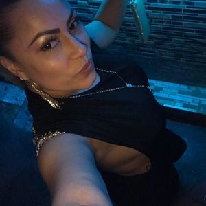 Meet your Posher, Ivette